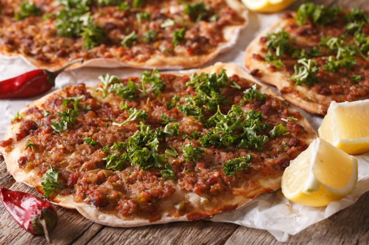 Konya Etliekmek aus dem Holzofen
